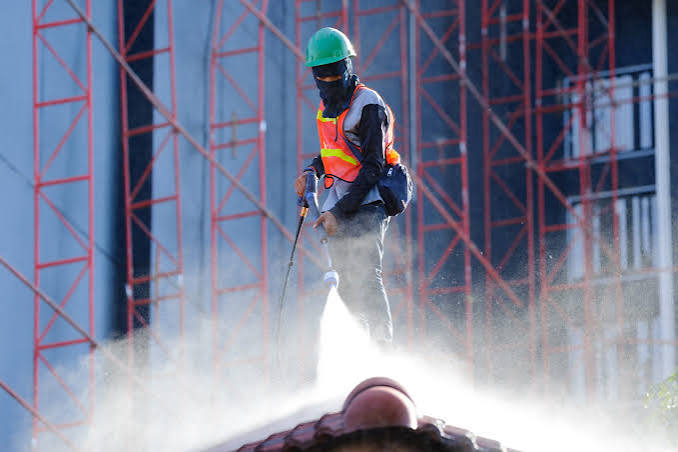 Construction Job Site Cleaning pic
